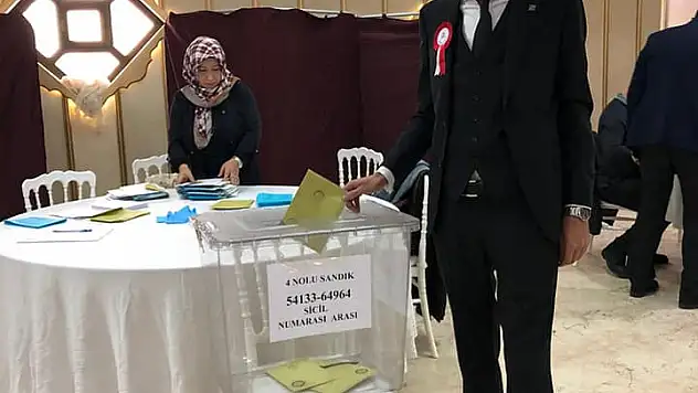 AKSOY, AÇIK ARA BAŞKAN SEÇİLDİ