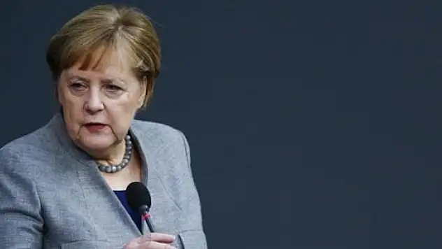 ALMAN VE YUNAN VEKİLLERDEN MERKEL'E TÜRKİYE YAPTIRIM ÇAĞRISI