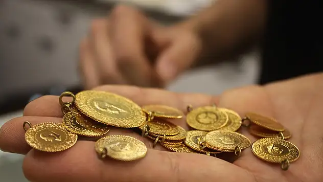 Altının yükselişine 'Erken seçim' freni