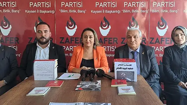 ALTUNTAŞ: 'ÜLKEMİZDEKİ ÖRTÜLÜ İSTİLA AÇIK İŞGALE DÖNÜŞMÜŞTÜR'