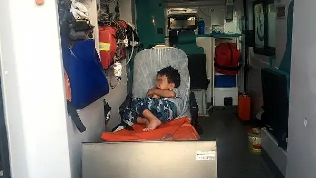 ANNESİ TARAFINDAN MİNİBÜSTE BIRAKILAN ENGELLİ ÇOCUK FENALAŞTI