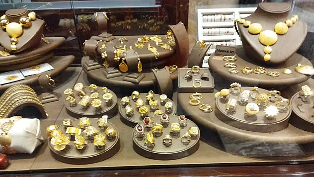 ARZ TALEP DENGESİ İLE ALTINDA YÜKSELİŞ DEVAM EDİYOR