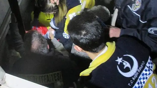 Asansör'de Ölümden Döndü