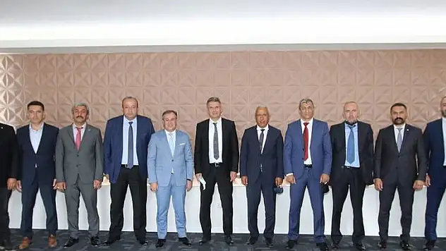 ASKF'DEN BAŞKAN ÖZDOĞAN'A ZİYARET