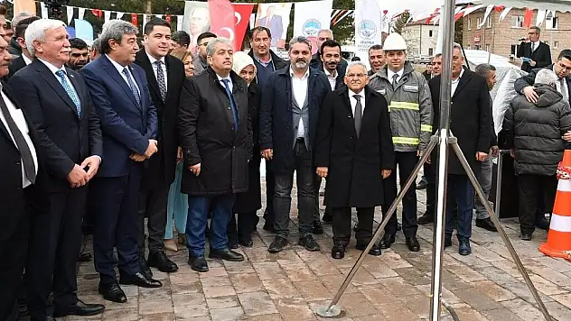ATAŞ'TAN PINARBAŞI'NDA BÜYÜKKILIÇ VURGUSU: 'OMUZ OMUZA…'