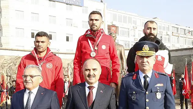 ATATÜRK'ÜN KAYSERİ'YE GELİŞİNİN 100. YILI KUTLANDI