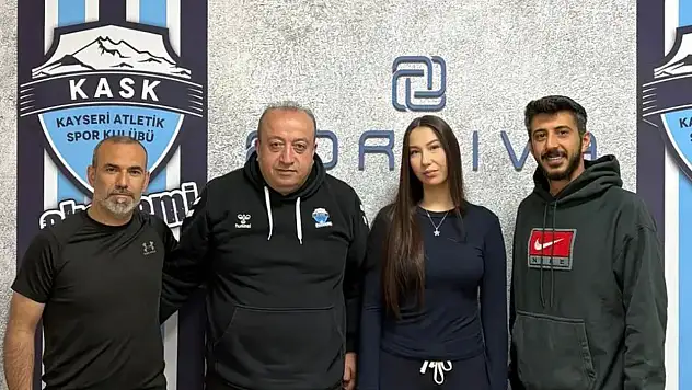Atletikspor genç voleybolcu Deniz Yıldız'ı kadrosuna kattı