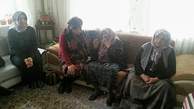 Ayşe Kamçı'dan Şehit Üsteğmen Tarık Koçoğlu'nun Ailesine Ziyaret