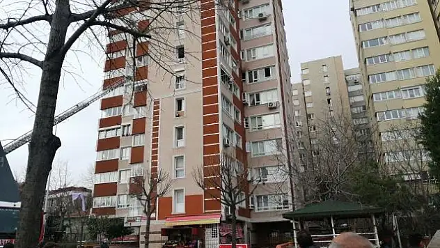 BAHÇELİEVLER'DE 14 KATLI BİNADA PATLAMA
