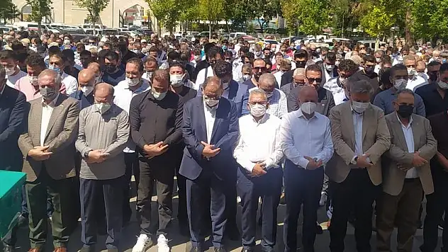 BAHRİ YALÇIN, SON YOLCULUĞUNA UĞURLANDI