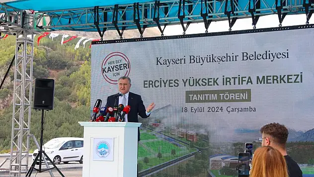 BAKAN AŞKIN BAK, ERCİYES YÜKSEK İRTİFA KAMP MERKEZİ AÇILIŞINI YAPTI