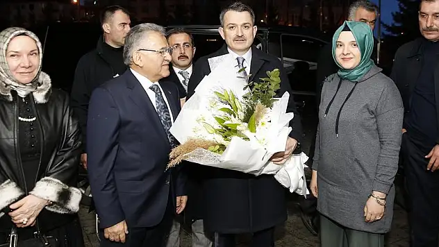 Bakan Pakdemirli Büyükşehir'de!