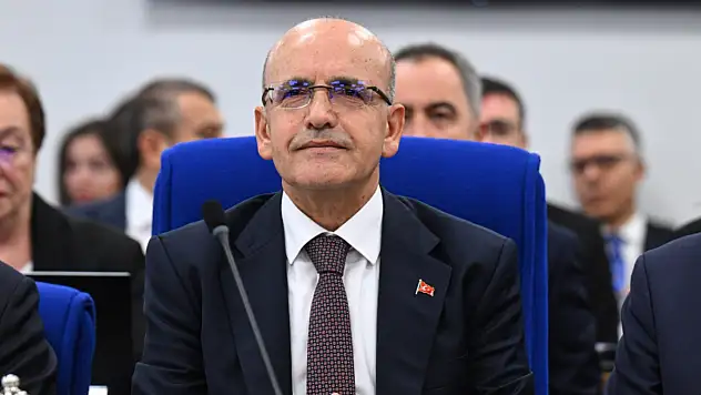 Bakan Şimşek'ten bütçe görüşmelerinde 'vergi affı' sorusuna net yanıt