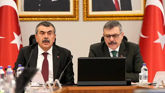 Bakanlık'ta kritik toplantı! Okul çevresinde güvenlik artırılacak