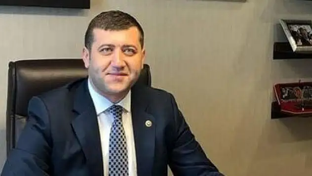 BAKİ ERSOY'DAN 10 KASIM MESAJI