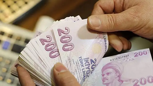 Banka, Dosya Masrafından Alınan Faizi Tüketiciye Geri Ödeyecek