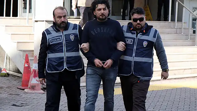 Banka şubesini soyan zanlı yakalandı