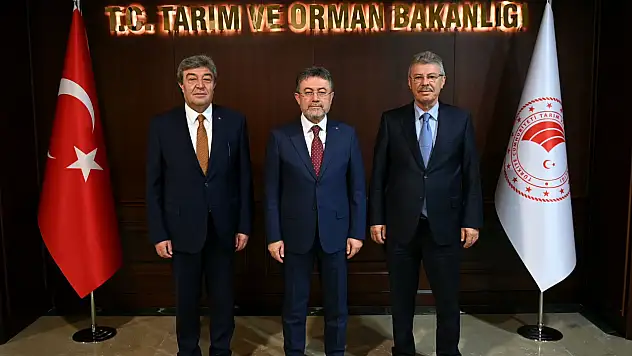 Başkan Akay'dan Bakan Yumaklı'ya ziyaret