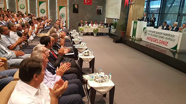 Başkan Akay 'Özelleştirilip de teslim edilemeyen şeker fabrikaları sektörde kaosa yol açabilir'