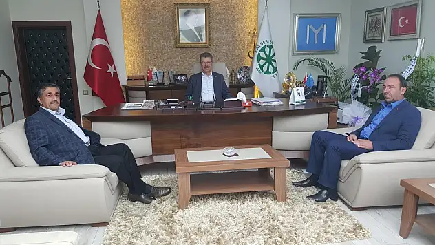BAŞKAN AKAY'A BELEDİYE BAŞKANLARI, SİYASİ PARTİLER VE STK TEMSİLCİLERİDEN TEBRİK ZİYARETLERİ