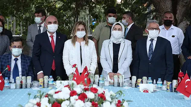 BAŞKAN BÜYÜKKILIÇ, 30 AĞUSTOS RESEPSİYONU'NA KATILDI