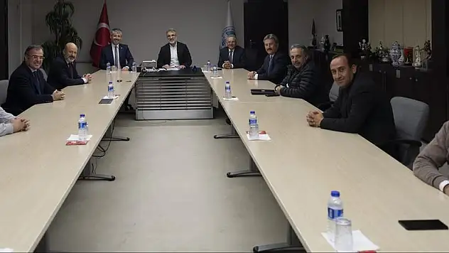 BAŞKAN BÜYÜKKILIÇ: 'EN ÖNEMLİ PROJE EVDE KAL PROJESİ'