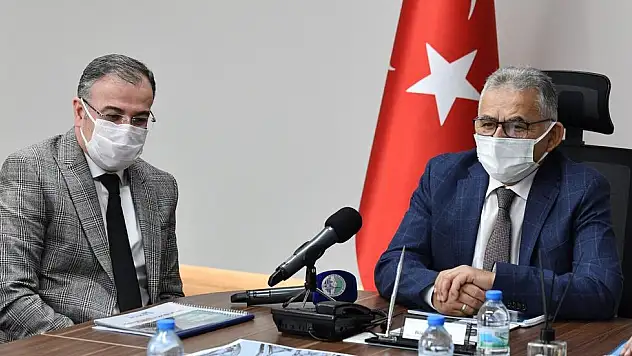 BAŞKAN BÜYÜKKILIÇ, ERCİYES'İN ETEĞİ HACILAR'DA