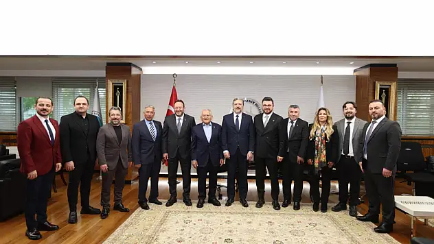 Başkan Büyükkılıç, MÜSİAD Hollanda heyetini ağırladı