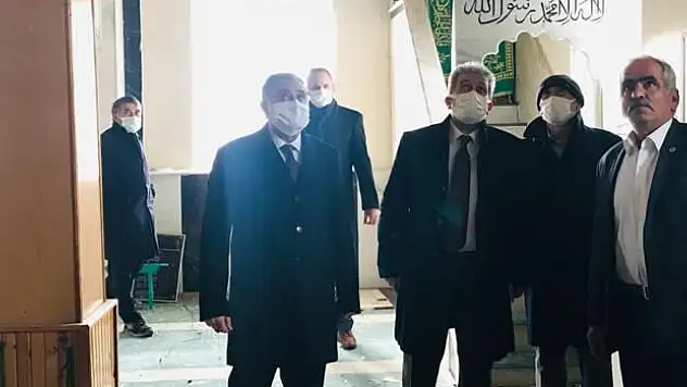 BAŞKAN BÜYÜKKILIÇ, YILDIRIM DÜŞEN 73 YILLIK CAMİ İÇİN TALİMAT VERDİ, İNCELEMELER BAŞLADI
