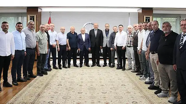 BAŞKAN BÜYÜKKILIÇ'A, ÖZVATAN HEYETİNDEN 'HİZMET' TEŞEKKÜRÜ