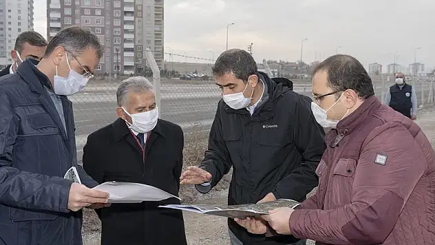 BAŞKAN BÜYÜKKILIÇ'TAN 'GÜVENLİ ÇEVRECİ' DOKUNUŞ