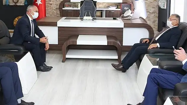 BAŞKAN BÜYÜKKILIÇ'TAN İLÇELERE YAKIN MARKAJ