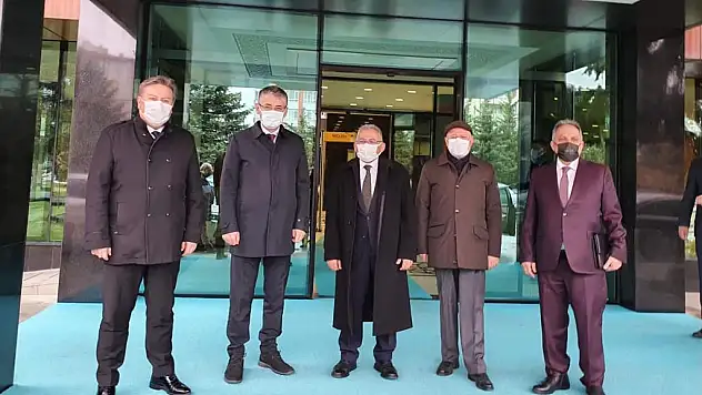 BAŞKAN BÜYÜKKILIÇ'TAN 'İSTİŞARE' TOPLANTISI
