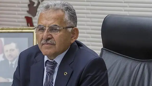 BAŞKAN BÜYÜKKILIÇ:'TÜM DÜNYANIN TAKDİRİNİ VE SAYGISINI KAZANMIŞ KAHRAMAN BİR ASKER'