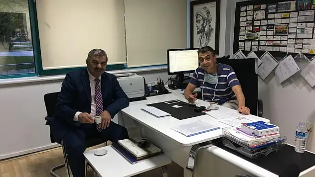 BAŞKAN ÇELİK'TEN ŞEHRE DEĞER KATANLARA TAKDİR