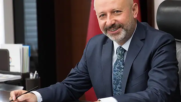 Başkan Çolakbayrakdar: 'Basın Çalışanları Halkın Sesidir'