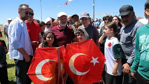 Başkan Çolakbayrakdar'dan yaz boyunca daha fazla etkinlik müjdesi