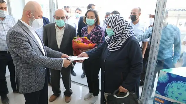 BAŞKAN ÇOLAKBAYRAKDAR: 'DÖNÜŞÜMLE DAHA GÜZEL BİR KOCASİNAN İNŞA EDİYORUZ'