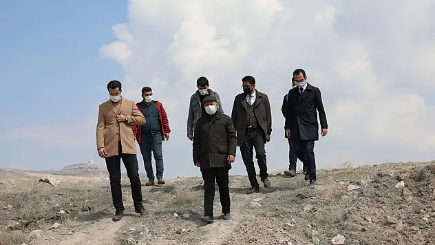 BAŞKAN ÇOLAKBAYRAKDAR, KOCASİNAN'A YENİ YOLLAR KAZANDIRIYOR