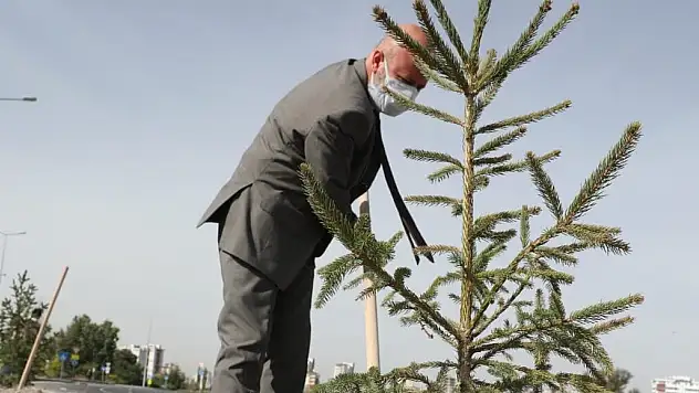 BAŞKAN ÇOLAKBAYRAKDAR, MUHTARLARIN GÜNÜ'NÜ TAÇLANDIRDI
