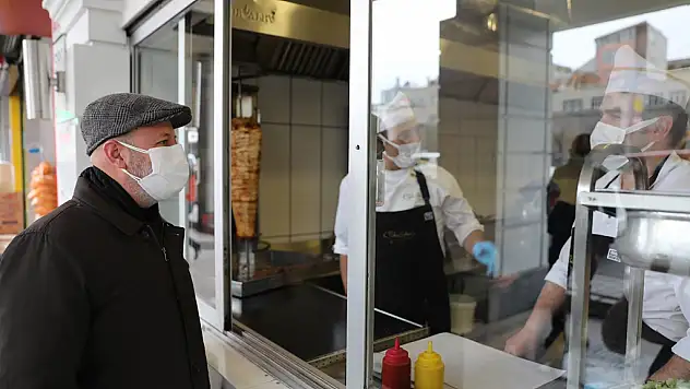 BAŞKAN ÇOLAKBAYRAKDAR'DAN HAFTA SONU, MASKE, MESAFE VE HİJYEN DENETİMİ