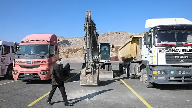 BAŞKAN ÇOLAKBAYRAKDAR'DAN SÜRÜCÜLERE VE VATANDAŞLARA ÇAĞRI