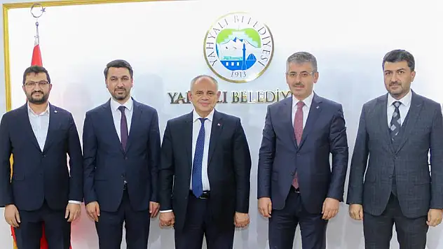 BAŞKAN ÇOPUROĞLU'DAN YAHYALI BELEDİYESİ'NE ZİYARET
