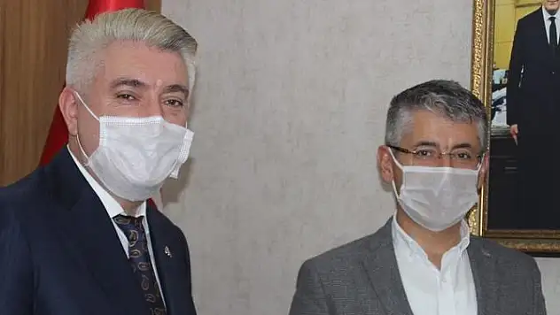 BAŞKAN ÇOPUROĞLU'NDAN MHP'YE HAYIRLI OLSUN ZİYARETİ