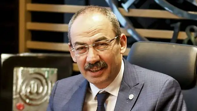 BAŞKAN GÜLSOY'DAN ÖĞRETMENLER GÜNÜ MESAJI