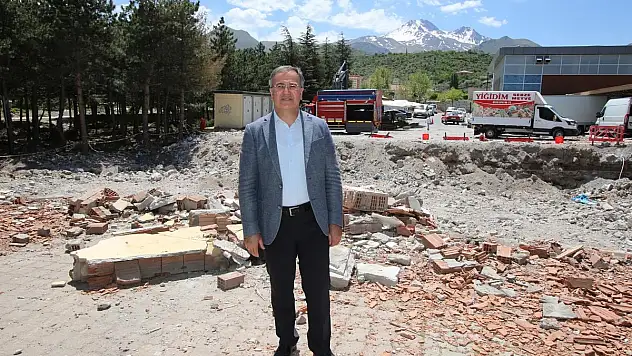 BAŞKAN ÖZDOĞAN: İLÇEMİZE MODERN BİR MEKÂN DAHA KAZANDIRIYORUZ