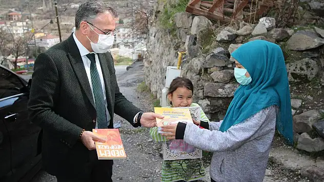 BAŞKAN ÖZDOĞAN'DAN 23 NİSAN MESAJI