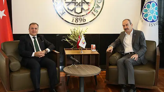 BAŞKAN ÖZDOĞAN'DAN GÜLSOY VE NURSAÇAN'A ZİYARET