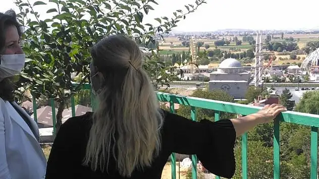 BAŞKAN ÖZER: 'MUHTARLAR YETKİLİ MUHATTAP BULAMIYOR'