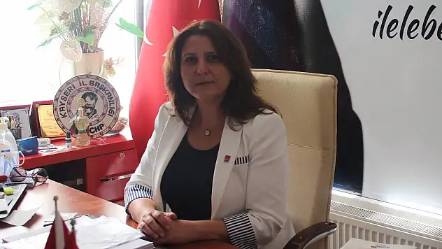 BAŞKAN ÖZER'İN 10 OCAK ÇALIŞAN GAZETECİLER GÜNÜ MESAJI